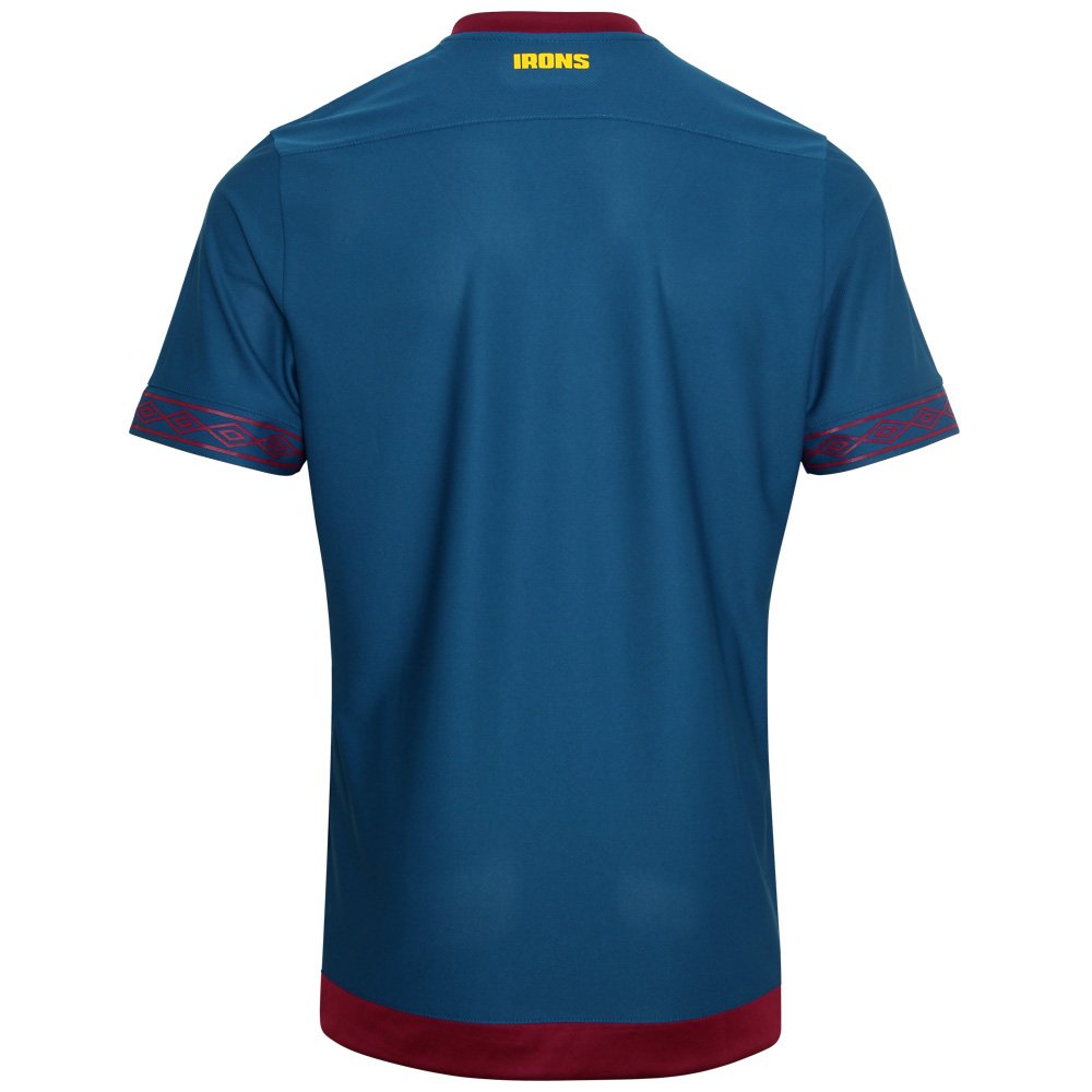 footballkitnews's tweet photo. New dark teal and yellow away kit for West Ham as Umbro unveil new 2018/19 shirts #WHUFC #PremierLeague #Hammers #Irons https://t.co/KSHFZ3smfe