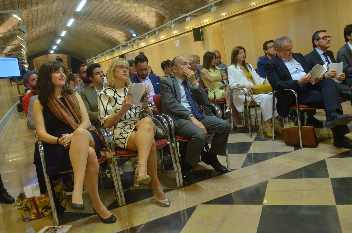 emprenderIAF's tweet image. Arranca el IV Foro de #EmprendimientoSocial del @IAF_Aragon en @GobAragon con Pedro Pardo, gerente de la Unidad de #Emprendedores