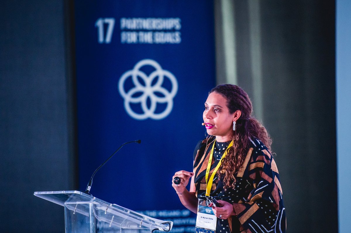 Myriam_Sidibe's tweet photo. Competence breeds confidence - so true for African women. So happy to to address Africa shared value summit #ASVS2018 https://t.co/uncpK5AjsB