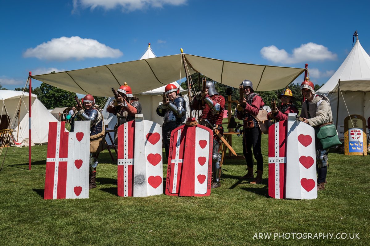 arwphotography's tweet photo. The hour draws near for the Grand Medieval Tournament at @leedscastleuk see you all there... @MedievalSiege #destrier #jousting #trebuchet #armour https://t.co/TTUdn0OLsP