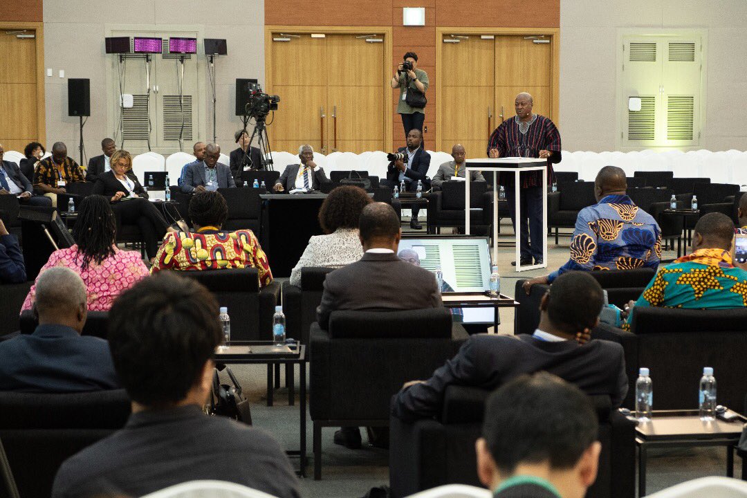 Photos from the Knowledge Session on the Future of Work and Industrialisation on the last day of the 2018 Annual Meetings of the AfDB #AfDBAM2018 in Busan.