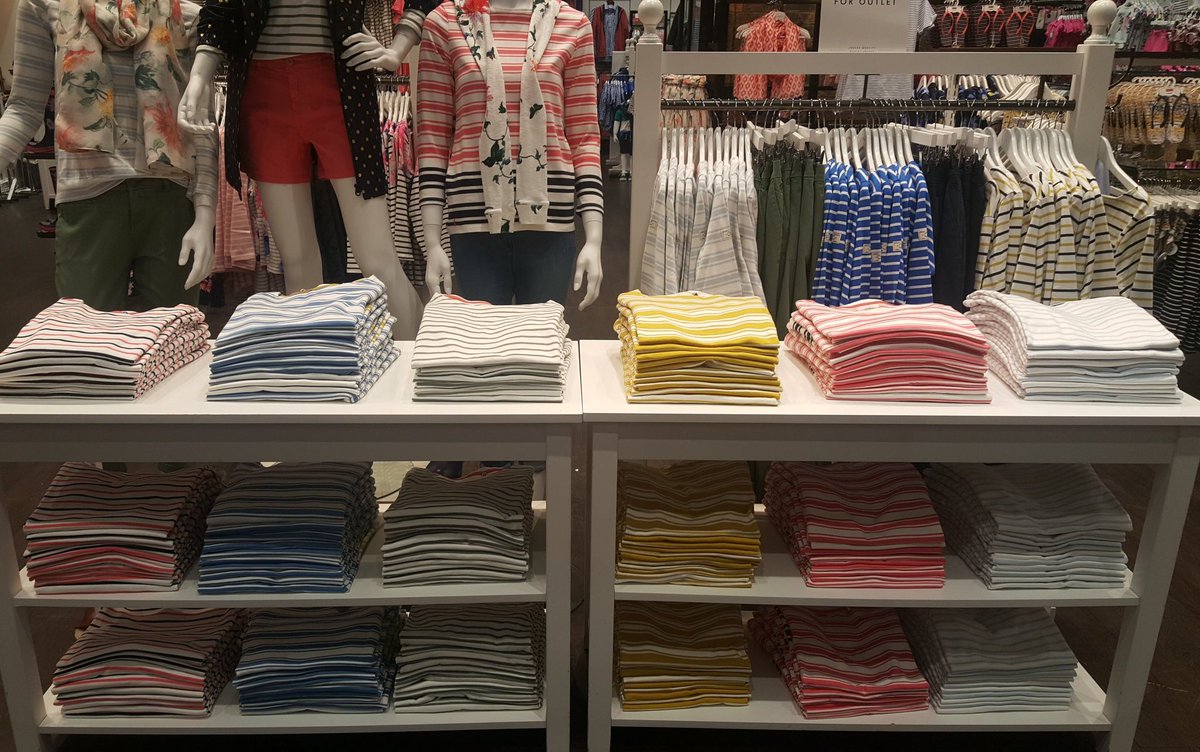 JoulesSwindon's tweet photo. PROMO ALERT! If our amazing 30% off high street prices werent enough, our Outlet harbours are in promotion this week. ๐๐ 2 plain striped harbours for just ยฃ28 or 2 patterned harbours for ยฃ35! ๐ #bargainsbargains #grabthemquick https://t.co/Hlkkqe3cxj