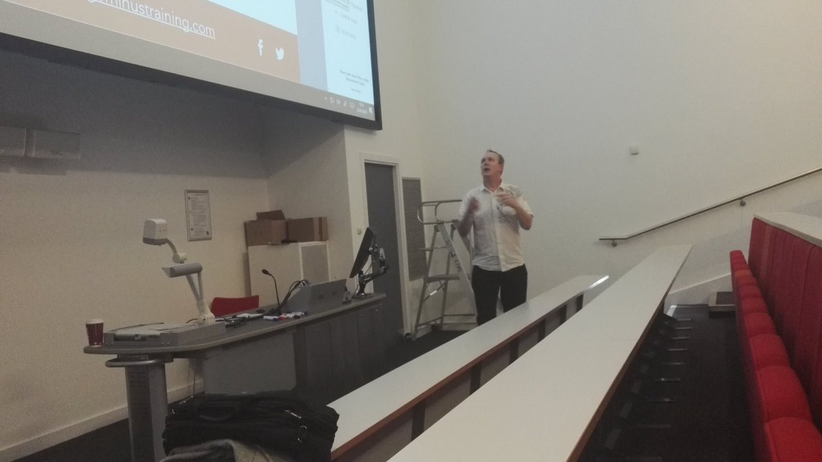 AllanEWRennie's tweet photo. Great to have Richard from @GeminusTraining presenting to my @LancsUniEng 2nd Year Engineering Business Development module this morning, and giving an insight to his own experiences. #innovation #creativity #studententerprise #startup https://t.co/yVbvhMjXQU