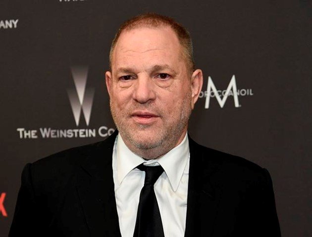 Officials: Weinstein to surrender in sexual misconduct probe: bit.ly/2ktD5Ot https://t.co/DjOgzMEnZS