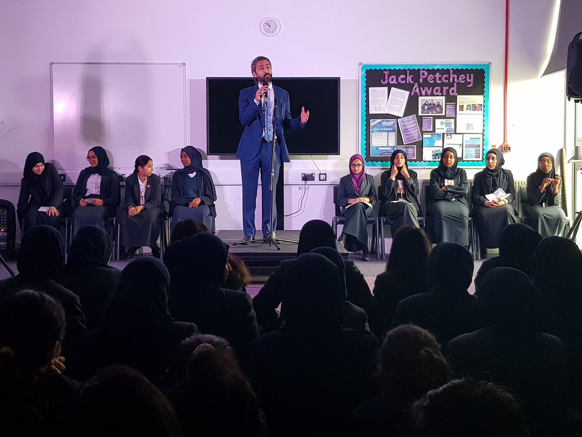 edengirlsWF's tweet image. This morning Dr Mohammed hosted Eden's Speak Up #poetryperformance #School