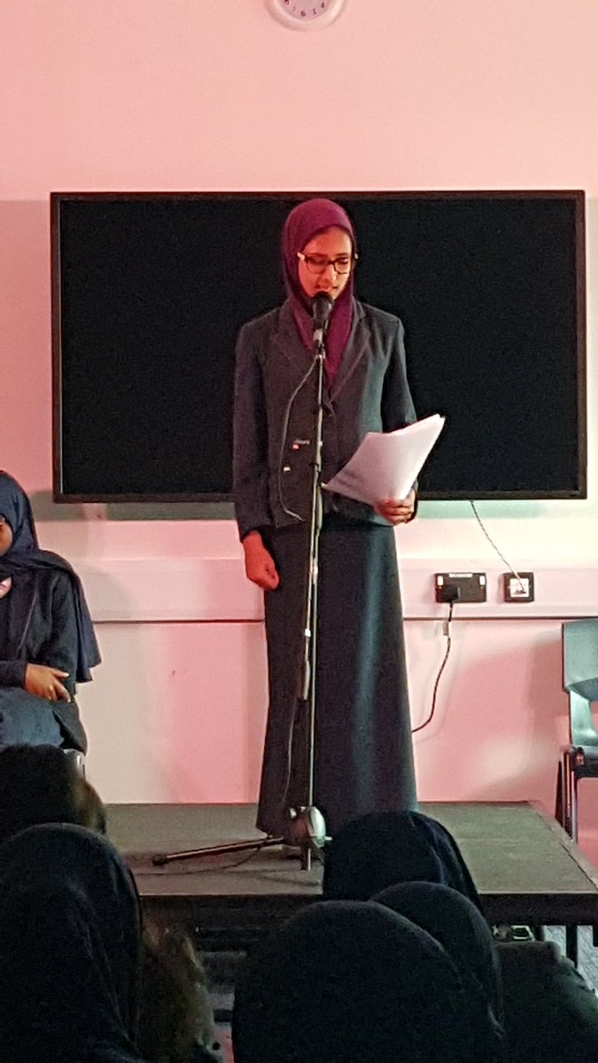 edengirlsWF's tweet image. This morning Dr Mohammed hosted Eden's Speak Up #poetryperformance #School