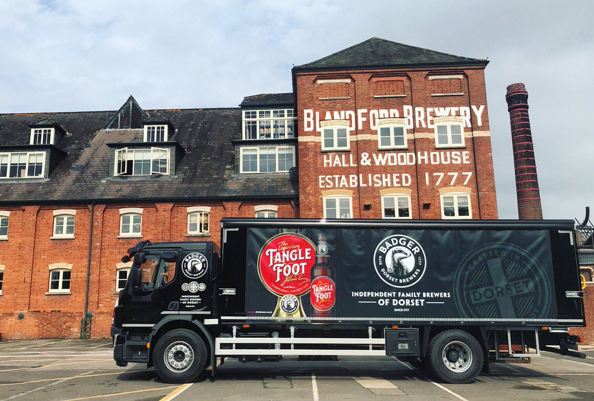 BPHallWoodhouse's tweet photo. We absolutely love the new @Badgerales  dray van- delivering our legendary #Dorset brewed #badgerbeers to our Business Partnerships in style. What do you think of the new design?  #hallandwoodhouse #businesspartnerships #lovebeer https://t.co/IjbxM5Snox