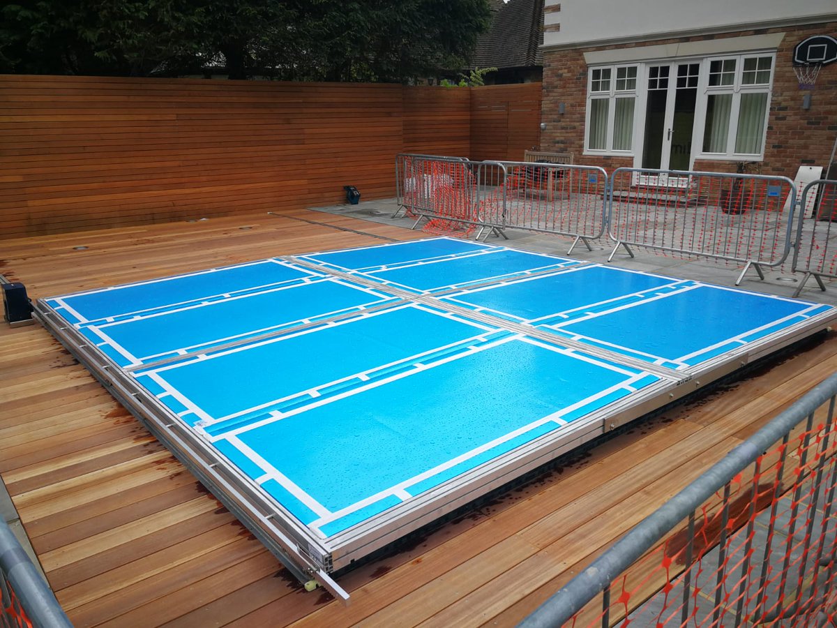 SummitLeisure's tweet image. One of our rolling decks completed in Kent yesterday.  Now waiting for the wooden decking to be installed over the top to match the surround. Motorised for ease with the touch of a button. #rollingdeck #movingcover #spa #hottub #safetycover #endlesspool #retractingcover #spacover
