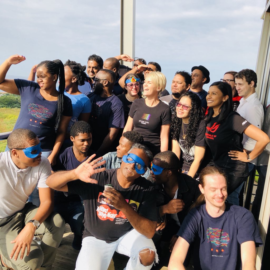 selenish's tweet photo. #GeekAndYouShallFind ๐ง
The futureโs so bright, we gotta wear #SuperheroMasks! ๐ค
This is what a team of #AfricanGeeks looks like โ๐ฟโ๐พโ๐ฝโ๐ผโ๐ป
Happy #GeekPrideDay & #AfricaDay peeps!
#GeekLikeMe #DurbanGeeks #AfricaDay2018 #GeekWeek https://t.co/Z62UpTIqrj