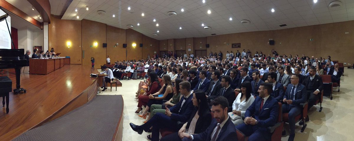 En <a href="/nauticauc/">ETS Náutica Santander</a> se está celebrando en estos momentos el acto de graduación de sus estudiantes. ¡Enhorabuena a todos! <a href="/NauticaDa/">DA Náutica Santander</a> <a href="/NauticaDa/">DA Náutica Santander</a>