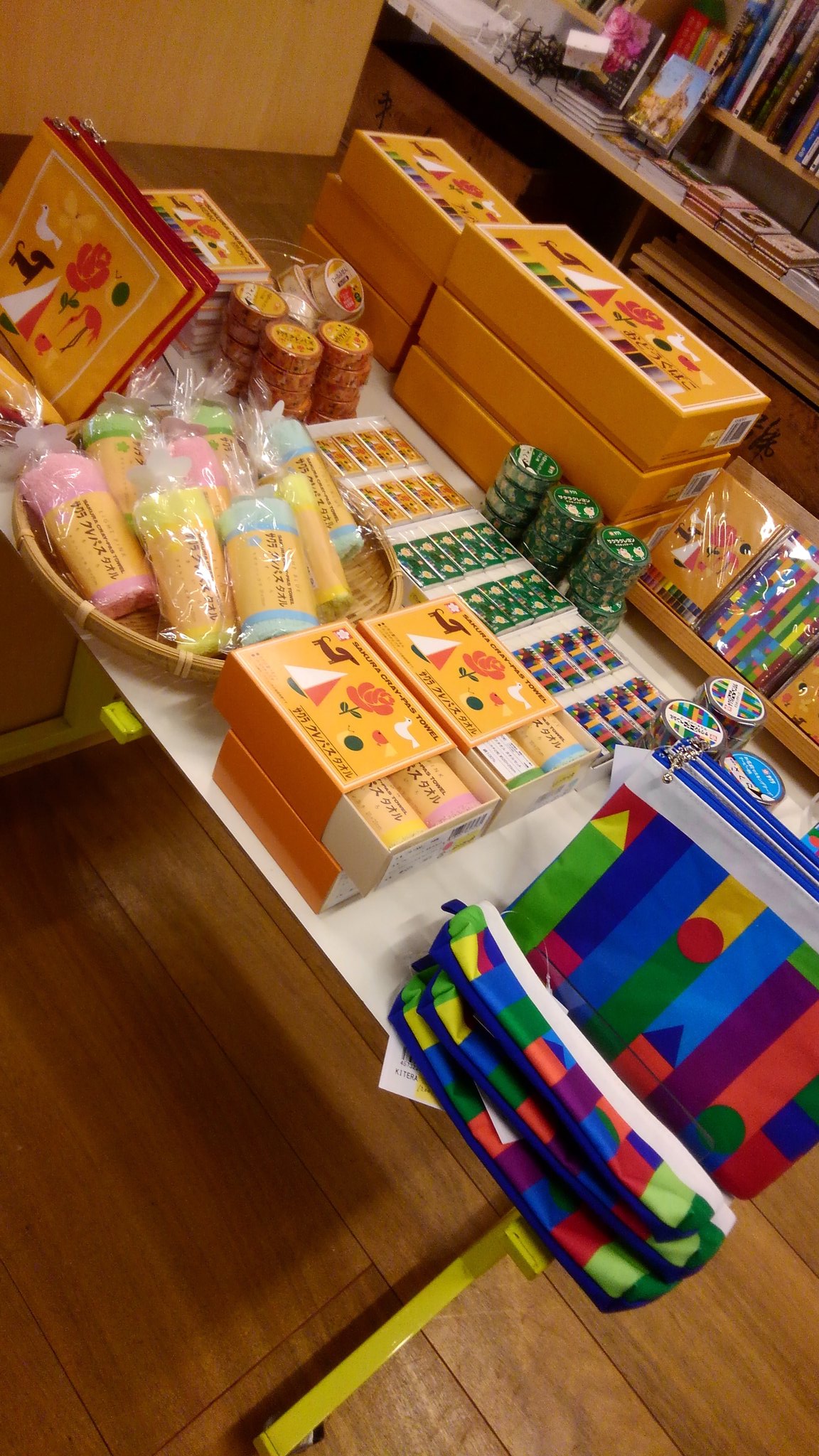 ヒロシゲマエ宮脇書店総社店の雑貨屋さん サクラクレパス コラボグッズ 私おすすめは ポチ袋 ヒロシゲマエ サクラクレパス サクラクレパスコラボグッズ サクラクーピー サクラクレヨン T Co 5kdyadqk Twitter