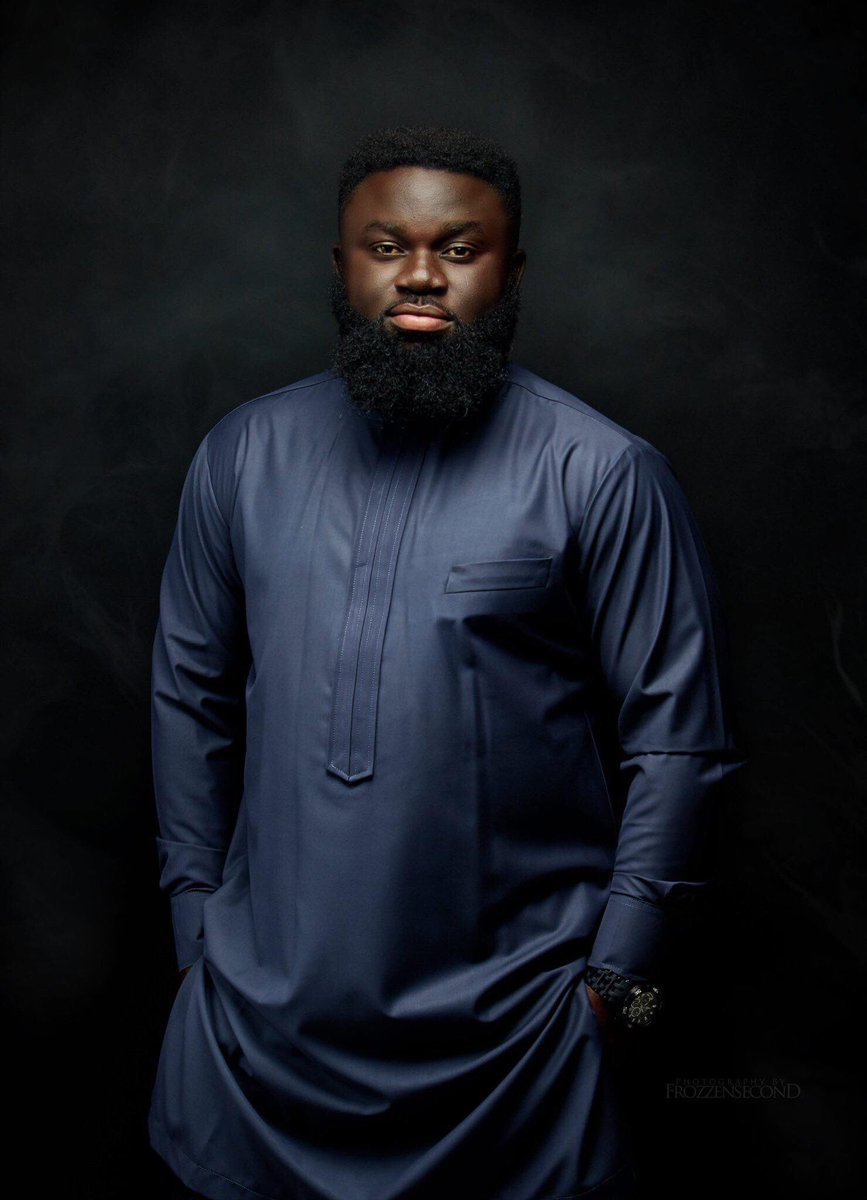 GallaxyGH's tweet photo. Is your Day bossMan chop cake ๐ ๐ @georgebrittongh will drop one dance song for you today ๐ #Ajeiii feat @officiallilwin #TeamGallaxy https://t.co/Vxv7A7tYOi