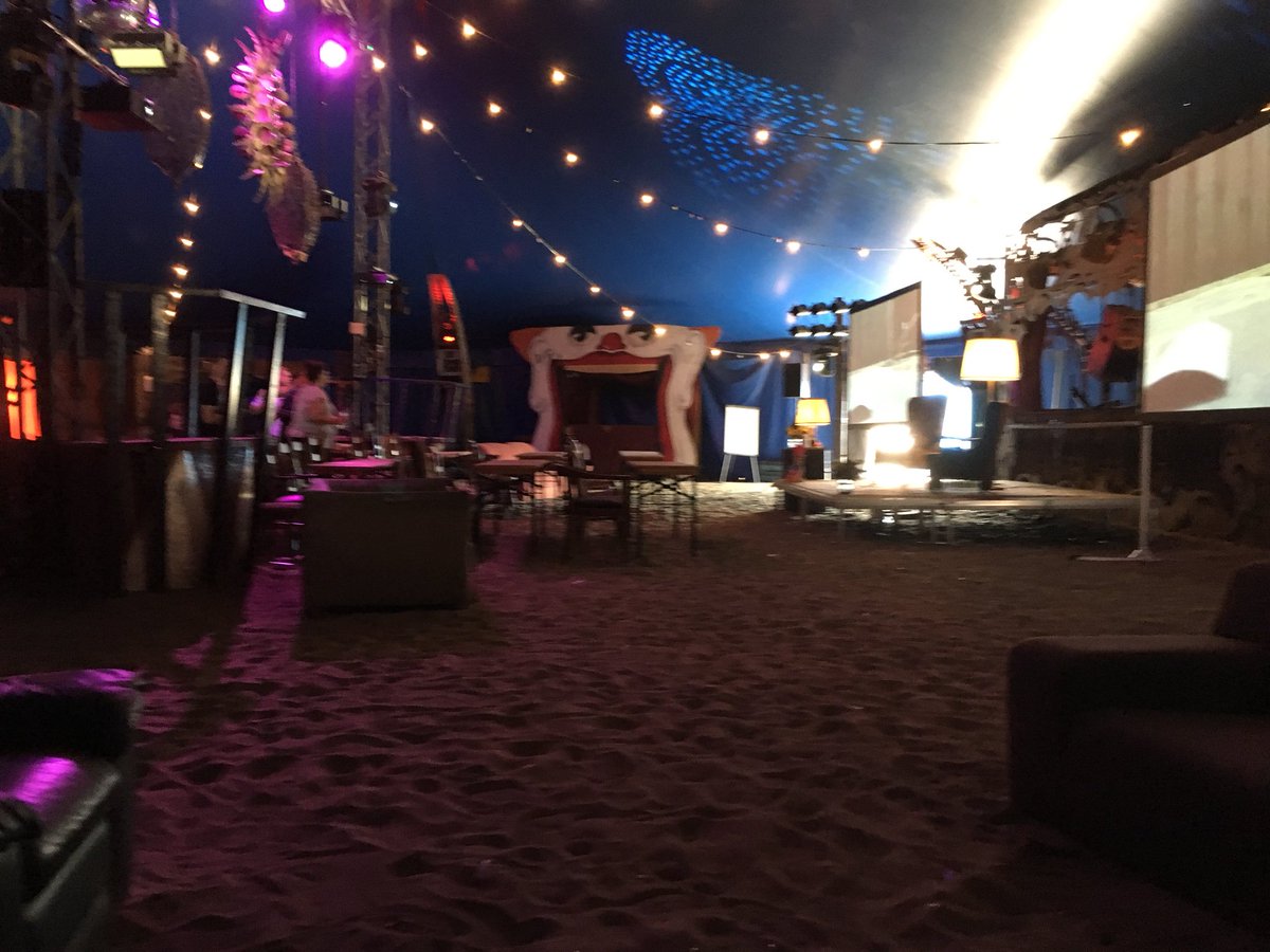EdCig001's tweet photo. Kick-off of the pre-gathering Hackatrain 2018. Excited!! ππ»ππ #hackatrain2018 https://t.co/CtnVnFIgQR