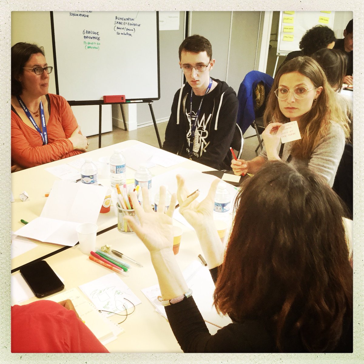 assobug's tweet photo. Thématiques retenues pour #europeremix cultures, migrations, agriculture et environnement, citoyenneté, Fabcity et données personnelles. https://t.co/jqzlfldOil