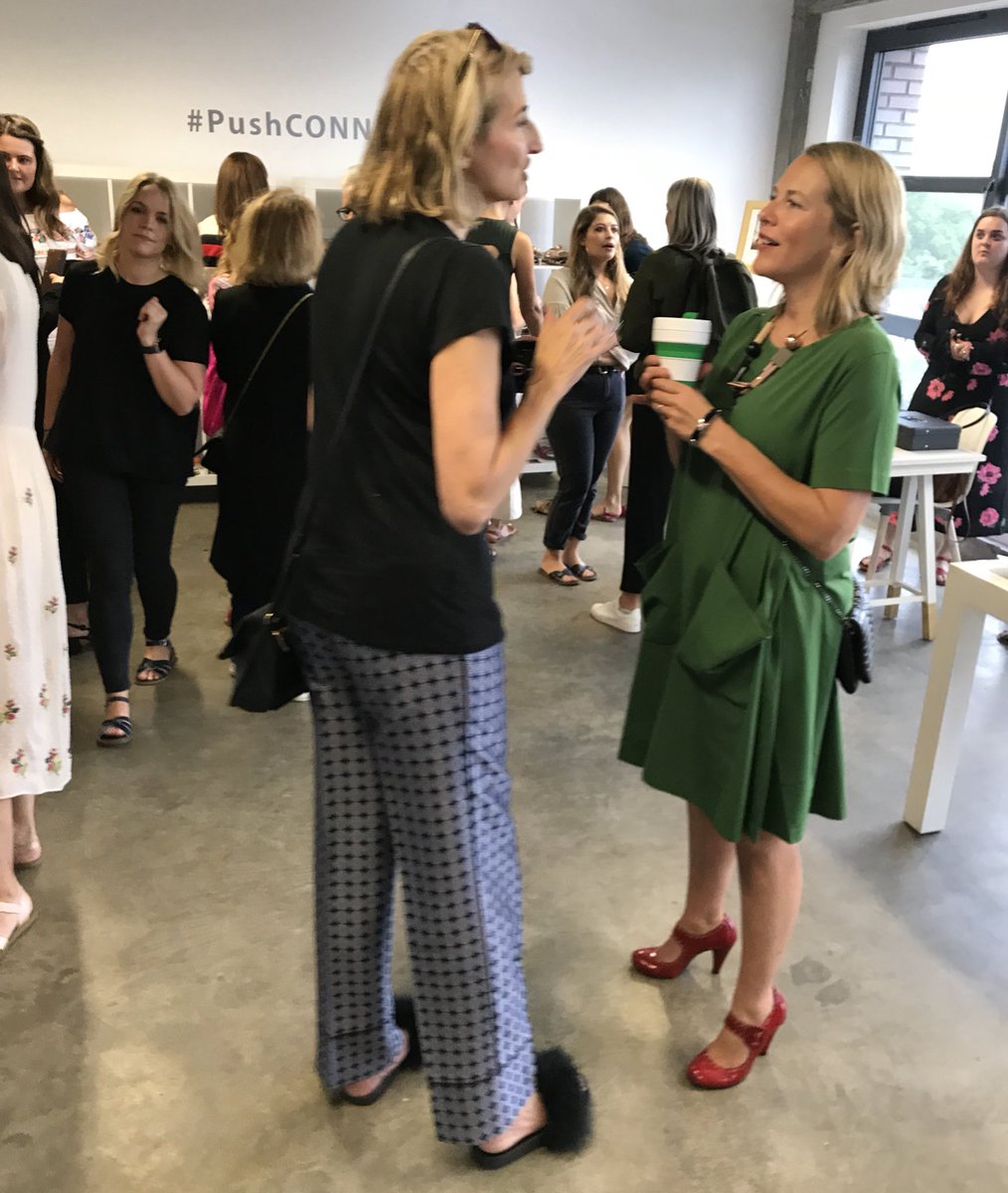 pushprlondon's tweet photo. Showroom full of wonder women, a #SaltWaterSandals sample sale and express pedis courtesy of @the_walnut_club #PushCONNECTxm2m 🌈 https://t.co/rebG5xsWKk