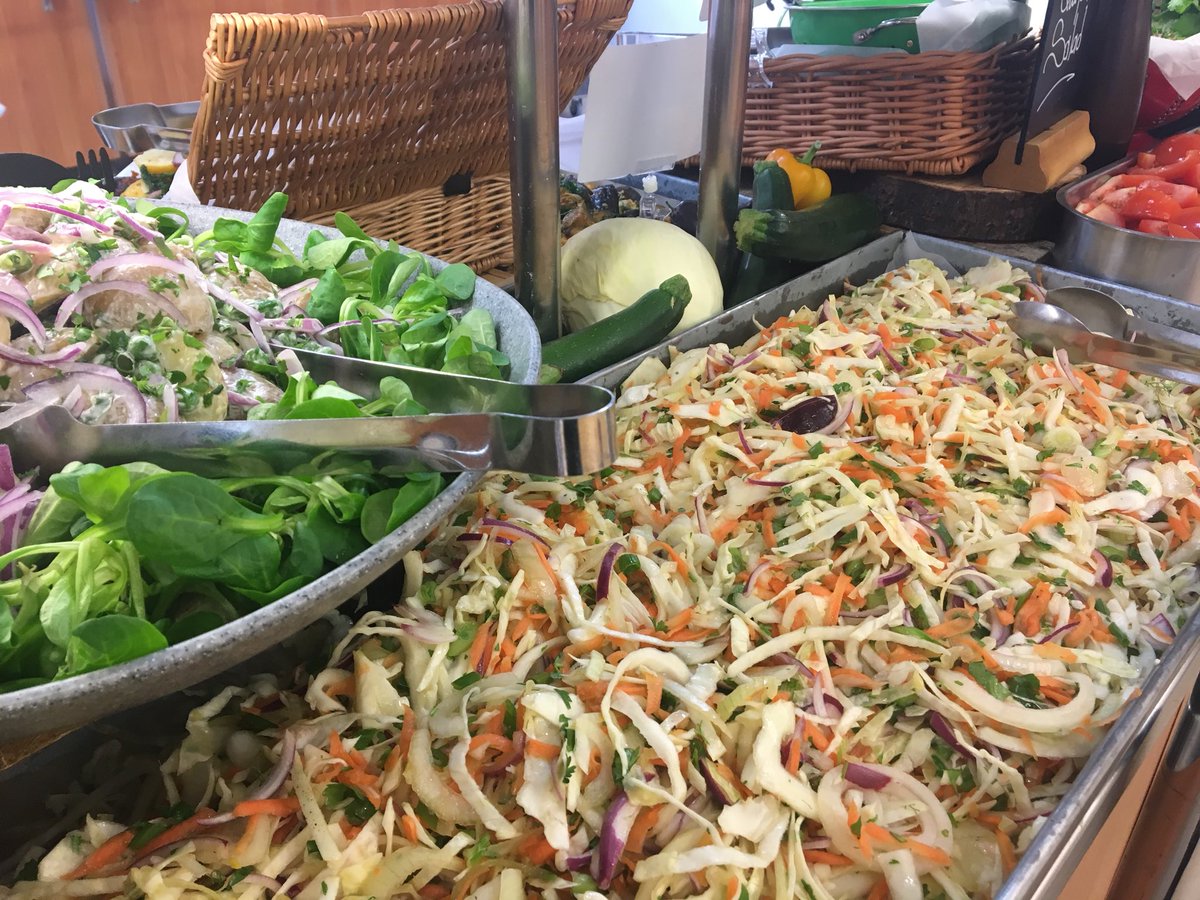 RJHOTCHEF's tweet image. Lovely fresh salads today #simplebuteffective @2EatCaterham @IndiesSodexo @natdavies1973