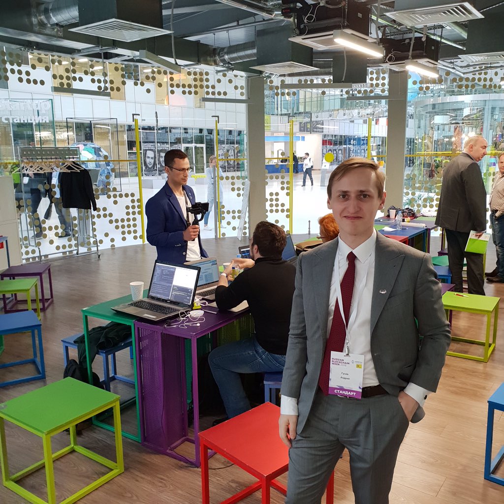 wealthman_io's tweet photo. Wealthman team manages Blockchainweek hackaton in Skolkovo  #wealthmanagement #assetmanagement #invest #blockchain #cryptoinvest https://t.co/qSgSt7xtDF