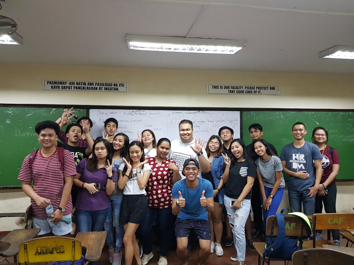 knowieNowl's tweet image. My Wed, Fri and Sat 6PM to 9PM this summer 2018 will never be the same without these pepz. See you when I see you guys. God bless! 😀 #BasicAccounting