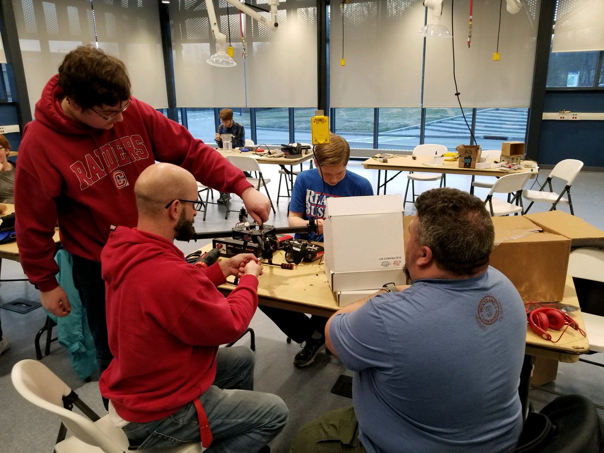 cnydrones's tweet photo. DRONE TECH MEET: connect with the CNY recreational #drone community! Sat June 16 6:30-10pm @SUNYPolyInst Donovan B160 (downstairs) @modelaircraft #UMASC #MASC @Multi_GP - $5 / mingle / learn / snack / share / bring your build / fly your Whoop! https://t.co/J1Gsda4Dbr