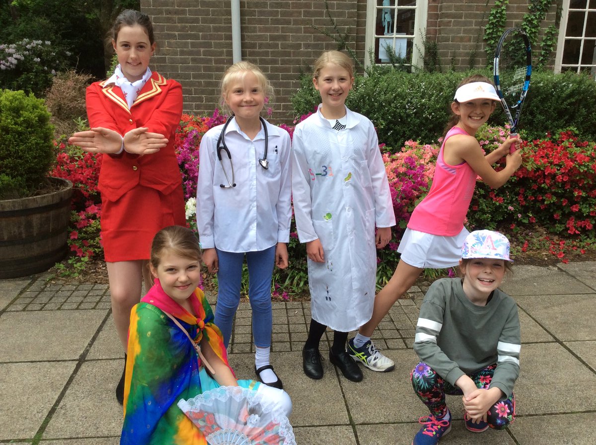 THSch_Junior's tweet photo. More THinking BIG outfits today! @TalbotHeathSch #docter #makeupartist #cheerleader #gymnast #runner #air-hostess #dancer #barrister What do you want to be when you are older? #thjunior #THinkBig https://t.co/FVuWFpeXUr