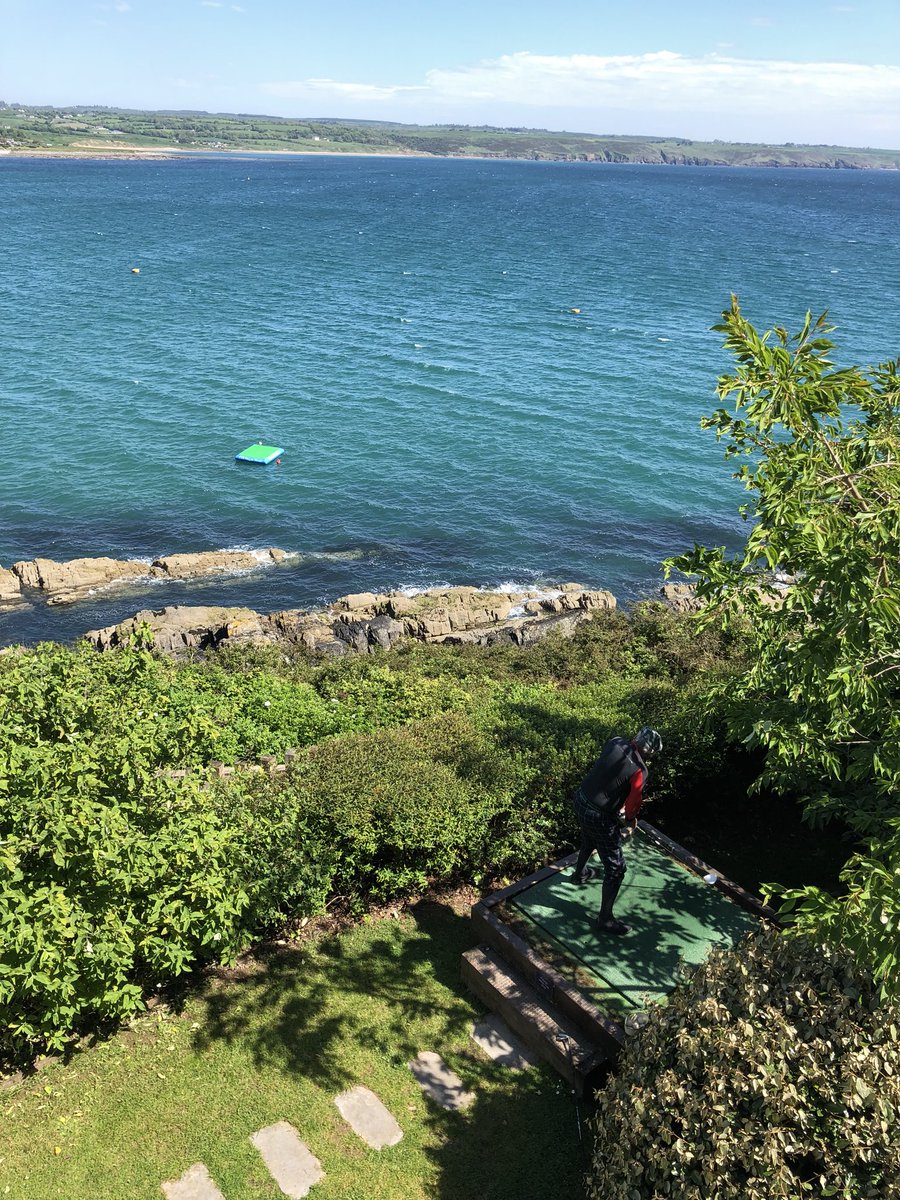 cliffhousehotel's tweet photo. First winner today! #threewordtweet #floatinggreen #IrelandsMostUniqueGolfHole https://t.co/p5XYPSnoJq