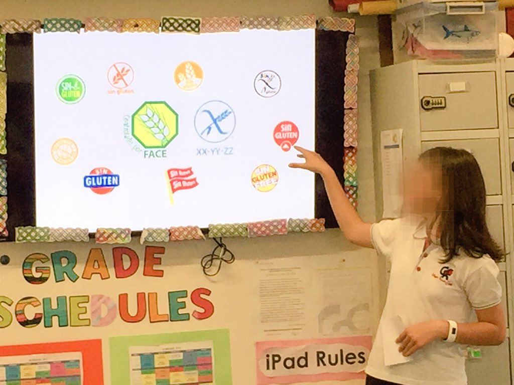 colegio_rcajal's tweet photo. Rita y Celia explican a los alumnos de #5Primaria qué es la celiaquía y cómo es su día a día. Escucharlas es genial‼️ 👏🏼👏🏼👏🏼#DíaNacionalDelCelíaco #DíaSinGlutenEnElCole https://t.co/MGSP0D6c5d