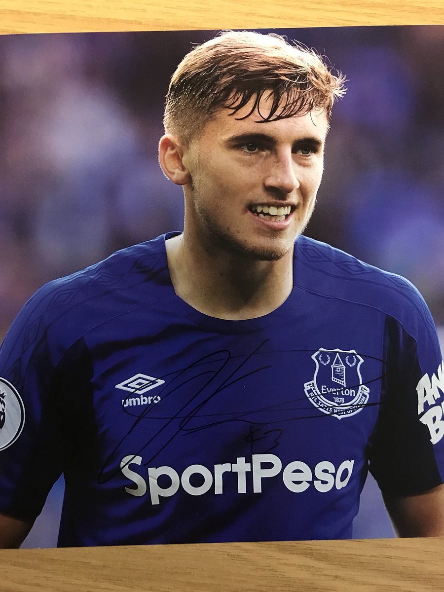 EFCHospitality's tweet photo. Follow &amp; RT for a chance to win either a signed @1TomDavies or @jonjoekenny8 photograph.

2 winners chosen on Tuesday 29th! #COYB #YoungLions https://t.co/ZB9MXjFoea