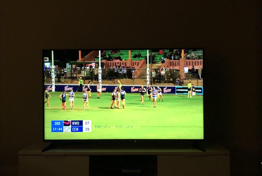 Kristy__Taylor's tweet photo. Friday night @SANFL footy thanks to #digitalpass 📺 @rell228 https://t.co/OfMfnR8CHS