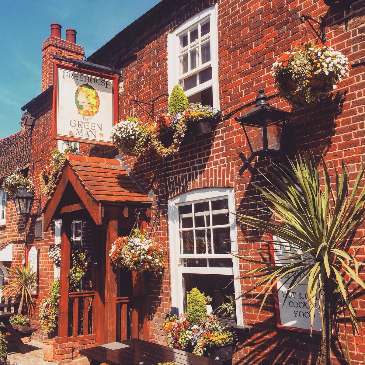 greenmandenham's tweet photo. 🎉Denham Village Fair🎉is this coming Bank Holiday Monday May 28th.  Come along and Say Hi to Us during this fun day for the whole family- Let’s Hope the Sun is Shining ☀️☀️☀️☀️☀️☀️☀️ https://t.co/yw6Fh1NHyN