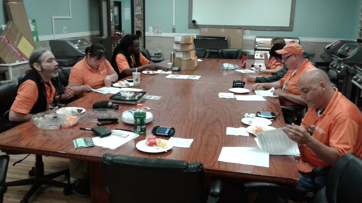 MET6233's tweet photo. Meeting in a box. Full of eating learning and recognition!!!! Thank you guys for your dedication  to on time project completion!! https://t.co/AIHD1ZS7Mr
