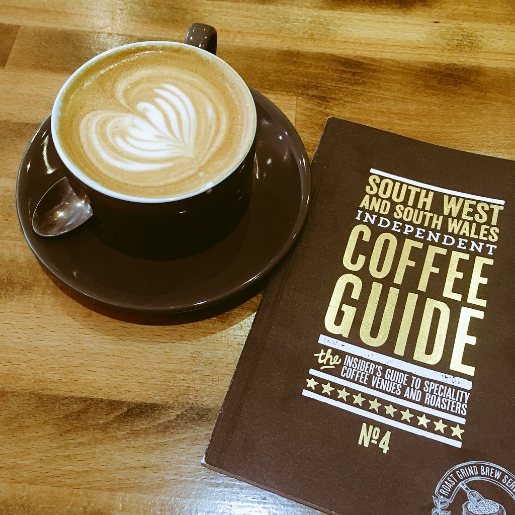 RFMCoaching's tweet image. Working in Bath after @Bathfestivals = latest excuse to hunt out another recommended @indycoffeeguide #coffee haunt ☕️

Smooth flat white @Greenbirdcafe - even splashed out on a second for that #FridayFeeling