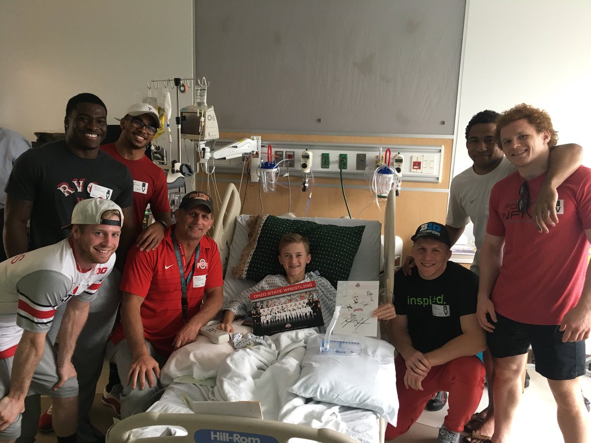 Buckeye158's tweet photo. Ian (wrestler/2nd basemen) touched the hearts of many @wrestlingbucks. Life has taught Ian, who reminded us, life is hard and unfair. Despite the pain in it, we can in fact control our attitude. Cancer survivor, this dude is special. His smile says it all. https://t.co/Uy4ZUxwuE8 https://t.co/8XhSxbRln8