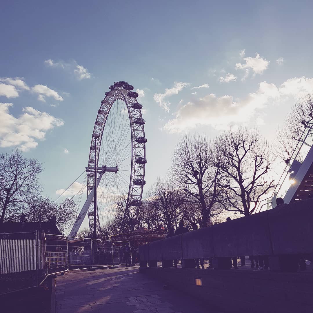 lemonfritters's tweet photo. #londoneye 17.02.18 https://t.co/87VtiC2EZ9