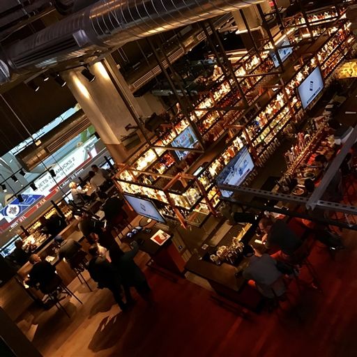 NOW: There's a revolt brewing among #Montreal bar owners. It's over a looming increase in the fees they have to pay for carrying Habs games. Some of the bar owners say if push comes to shove... they'll just turn the Habs off! Tune in for more 88.5FM twtd.by/cbcdaybreak/b1…