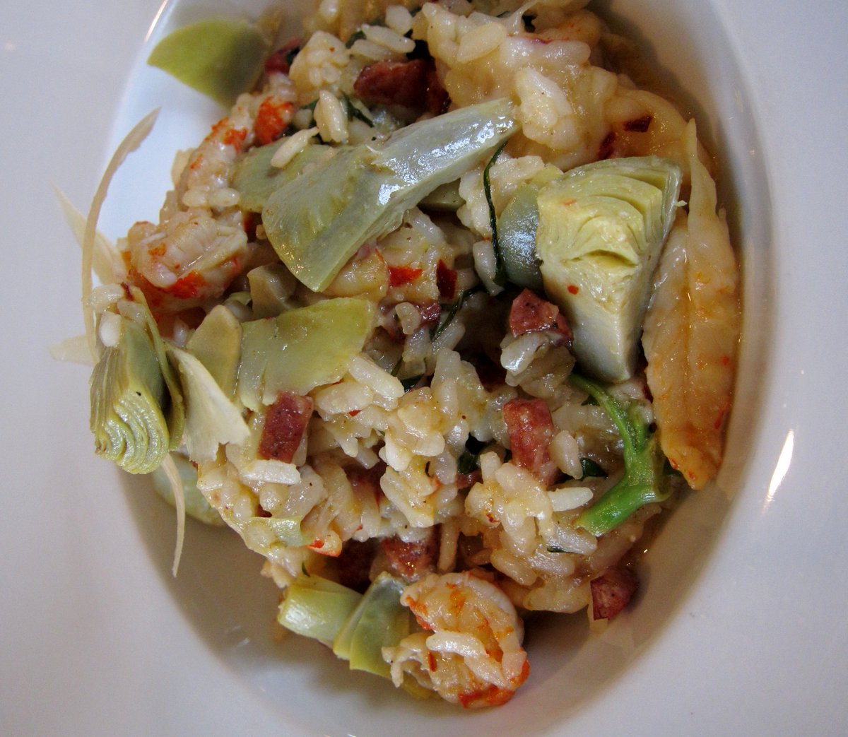 TGIF!  Come have a dish or 2 from our seasonal #Artichoke &amp; 
#Crawfish menu to celebrate the start of the holiday weekend! 
ow.ly/cG3U30kb82k #backstreetcafe #hugoortega #riveroaks #gulfcoastcuisine #traditions #houstonlandmark #myhouston #houstoneats #htx #htxfood