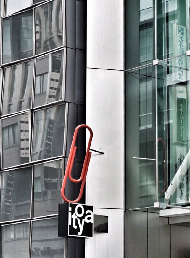 lynnwalsh's tweet photo. Japan: Tokyo – a stationery pilgrimage https://t.co/9AJG9Qn4T8 https://t.co/OQzfFoz214