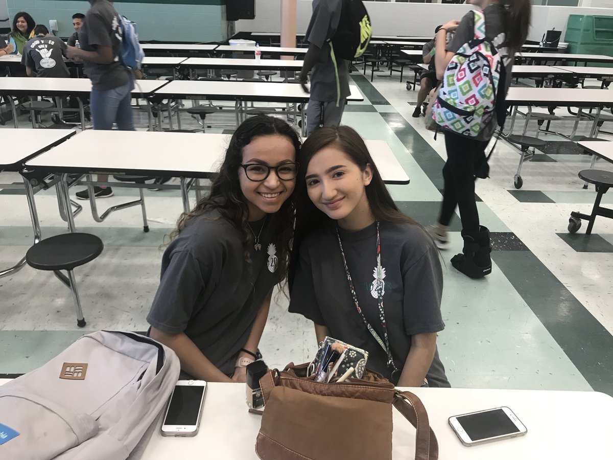 Diaka R. Melendez tweet media