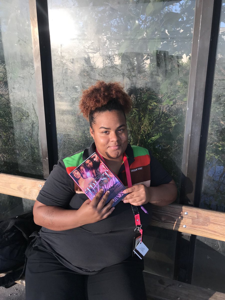 Barnestia34's tweet photo. Met this nice lady on the bus and she saw me holding my books, it sparked a conversation and she ended up buying a book yassssssss, thank you Shay for supporting me I really appreciate it.💋💋💋 #thatgurlcanwrite #dopereads
🔥 🔥🔥🔥🔥🔥🔥🔥🔥🔥🔥🔥🔥 https://t.co/YWcrLREJva