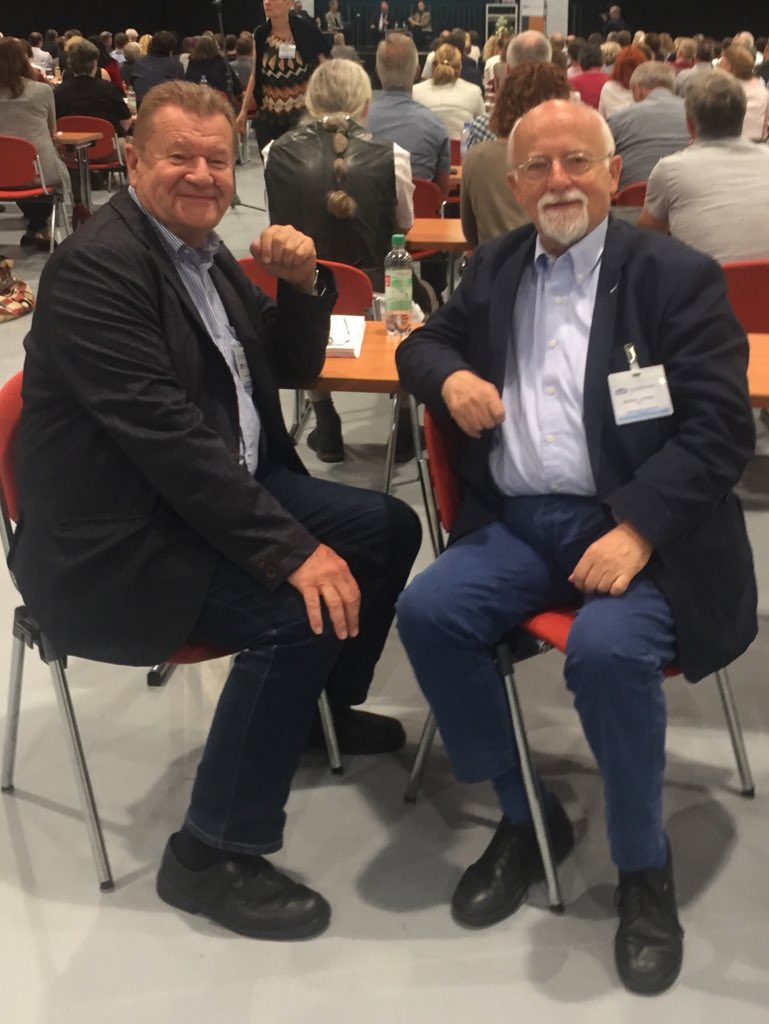 Mieterbund Bonn Unsere Vertreter In Fulda Bei Der Bundesarbeitstagung Des Dmbmieterbund Vorsitzender Vongruenberg Und Vorstandsmitglied Michael Schleicher T Co Urf4vxb7w2