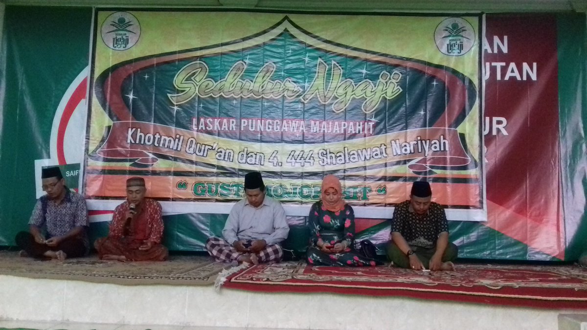 RSANgoro's tweet photo. Mari kita Khotmil Qur'an &amp;Sholawat Nariyah Bareng untuk  Mendoakan untuk Gus Ipul - Mbak Puti bisa memimpin Jatim.
#GustiTopMarkotob
#LaskarPunggawaMajapahit
#GUSTIMojopahit
#GusIpulMbakPutiMenang 

@cakimiNOW 
@halimiskandarnu
@GusIpul_ID 
@puti_soekarno 
@HadiNgusman https://t.co/Up1atQA5iU