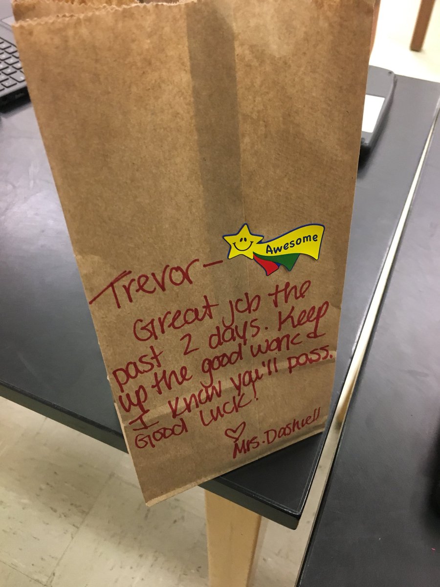 MrRecord21's tweet photo. Wishing our #AlgebraOne kids the best of luck #YouGotThis @rbdashiell #Day3 @PocomokeMiddle @KirstenPD https://t.co/QupoiAQ3xW