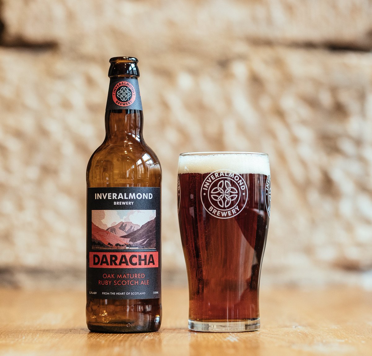 Daracha for the Dads! Make sure he doesn't go thirsty on #FathersDay and stock up on his favourite beers before Sunday. 🎁