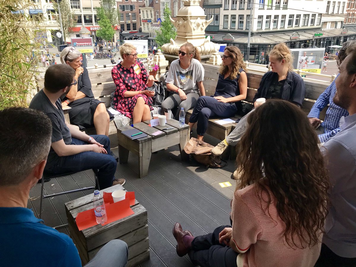 WhatDesignCanDo's tweet photo. Roundtable discussions with experts in the fields of #design and #socialimpact at the @BNOtweets Matching Sessions. #WDCD2018 https://t.co/mrLeKPKfEF
