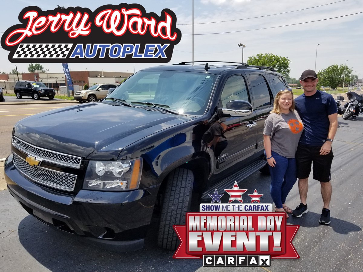 JerryWardAuto's tweet photo. Way to go Hannah & Brad Roberson of McKenzie!! Enjoy your sharp new Tahoe from Jerry Ward Autoplex!! - Tony Dobson
Don't Dream It, Drive It!
#sold #MemorialDayEvent
#Jerrywardautoplex #HottestDealsinWestTN #NumberOneDealer #BuyWithTony #chevy #tahoe https://t.co/w4E5dtkAxj