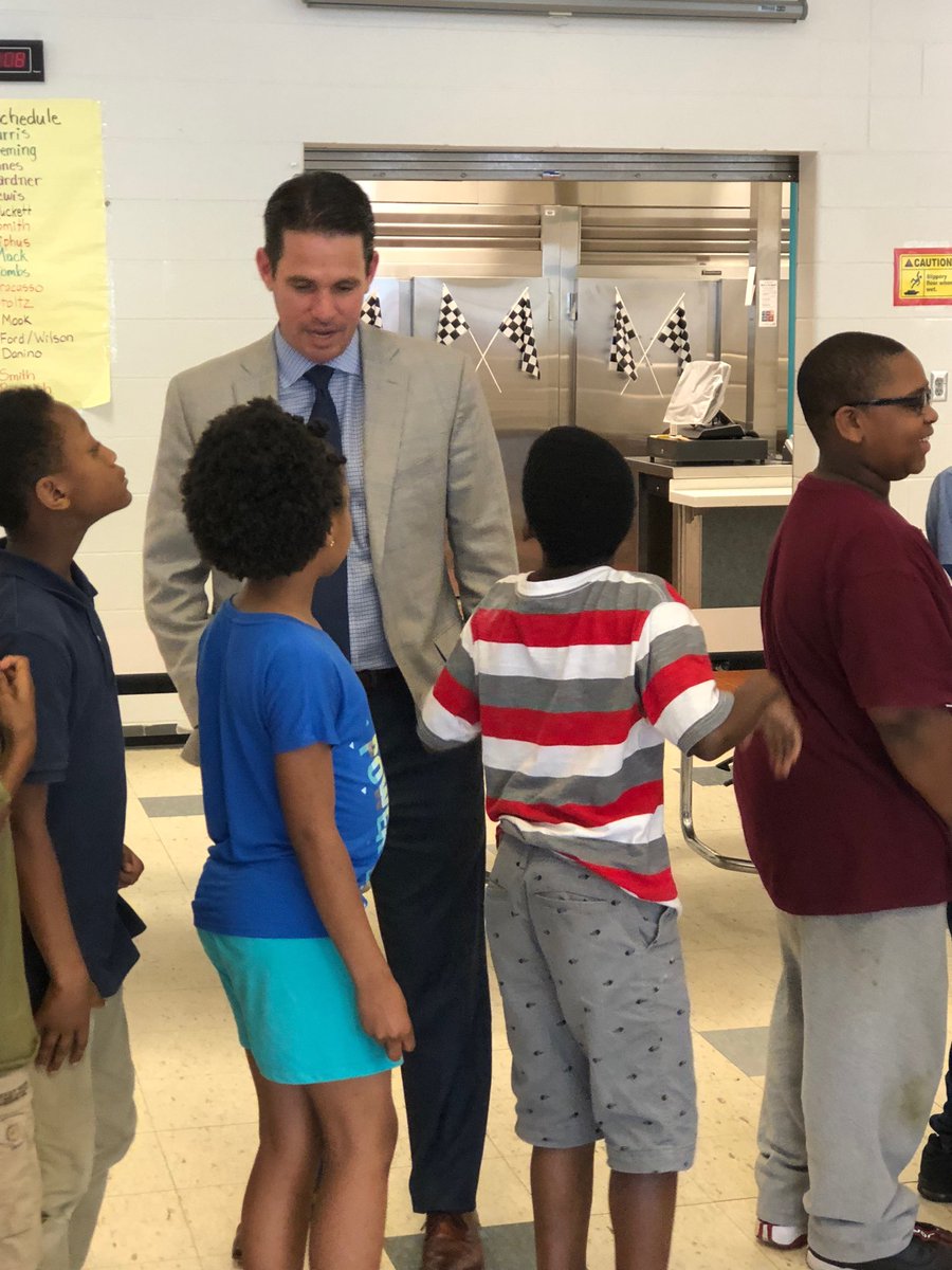 Celebrating Highest Attendance with <a href="/JCPSSuper/">Dr. Brian Yearwood</a> at <a href="/es_maupin/">MaupinElementary</a> #WeAreJCPS <a href="/MarcoMunozJCPS/">Marco Munoz</a>