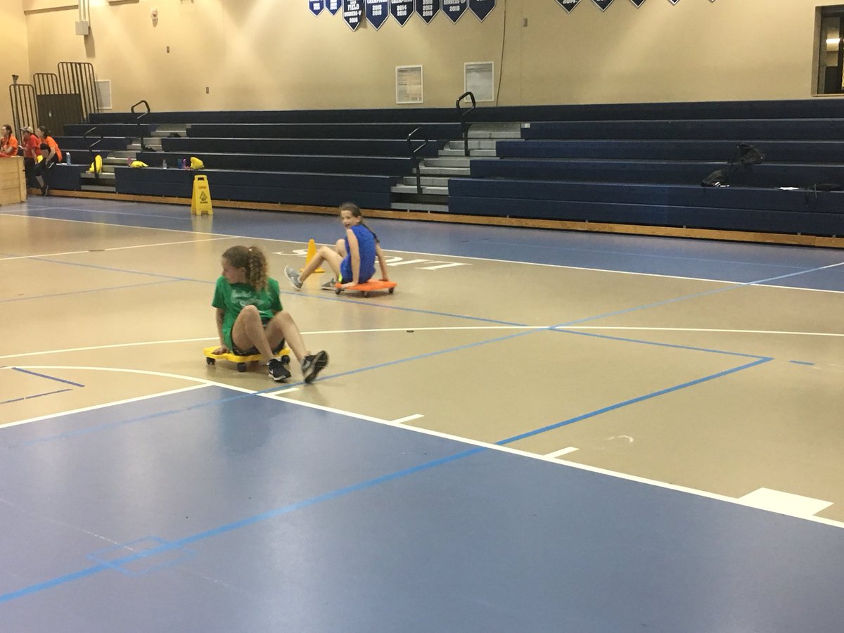 DavisMusicTeach's tweet photo. Scooter Relay! @Davis_Academy #davis5 https://t.co/DhcGyomKUV