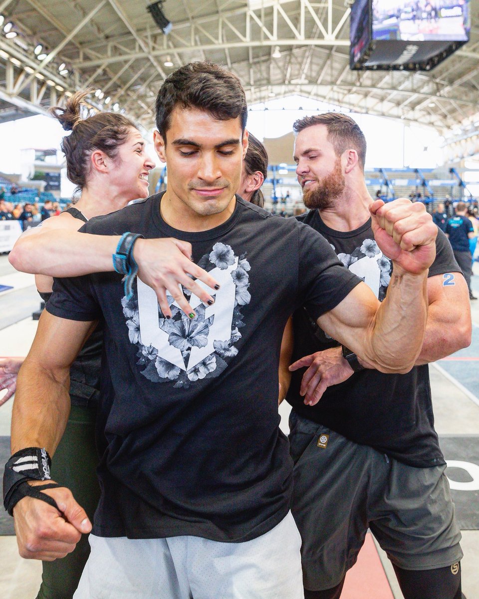 CrossFitGames's tweet photo. Code 3 San Diego came ready to dance in Team Event 1 at the West Regional. It owns the #CFGEventRecord with a time of 12:09.53. 📷 @CFGWest https://t.co/0fFwSoRMXe