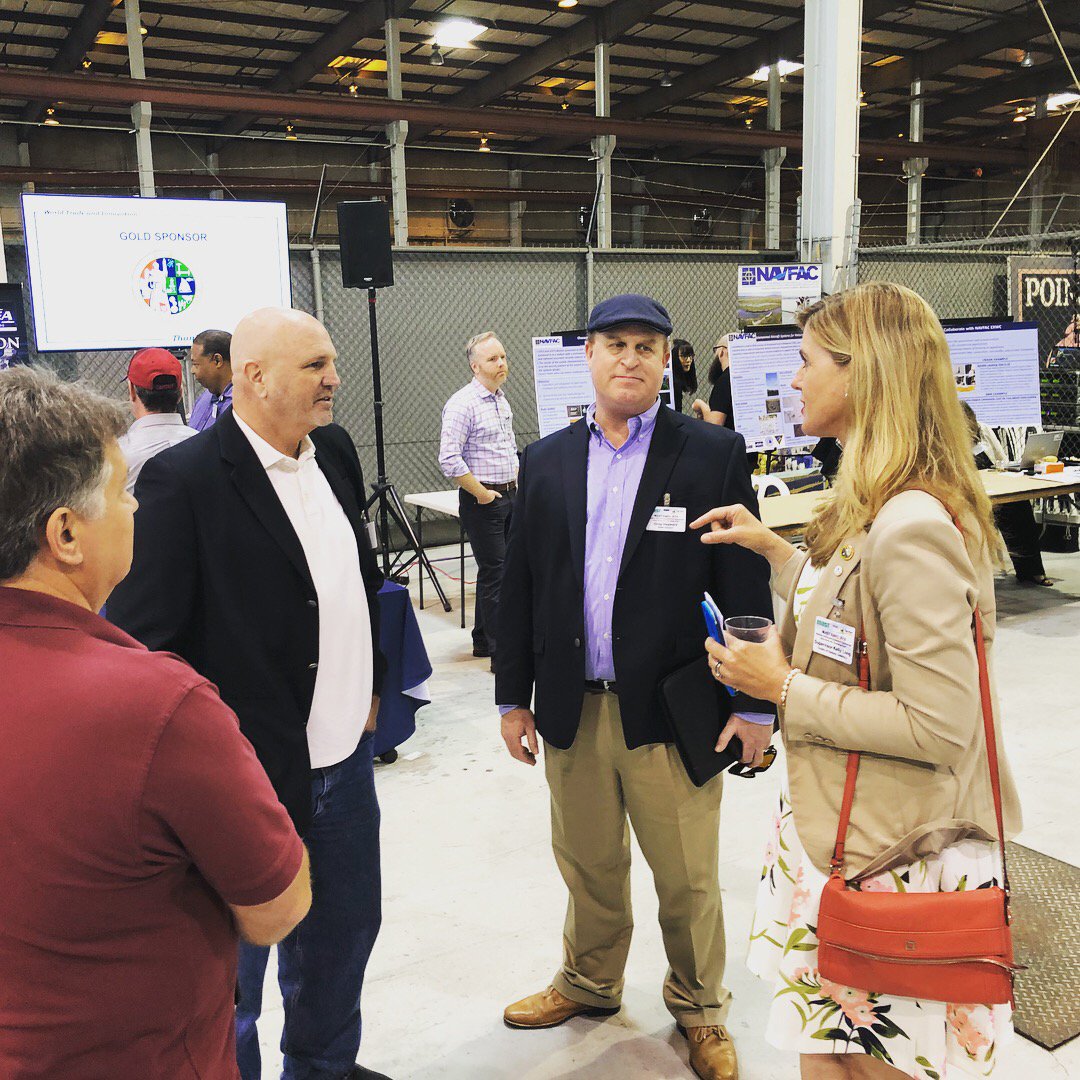 long_km's tweet photo. It was an honor to give the closing remarks at #MAST2018 and hear from incoming Naval Base Ventura County Commanding Officer Capt. Jeffery Chism.  Compliments and congratulations to all who made the event a great success. #NBVC @portofhueneme @NBVCCalifornia https://t.co/qLwHMCr6x6
