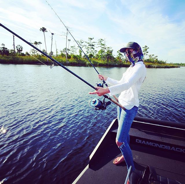 StarshipSailing's tweet photo. Double 👊 . . . . #fishing #sunset #river #boat #boatlife #tackle #rodandline #nature #gulfofmexico #photography #grateful https://t.co/5XLtm0dmQR https://t.co/9iU9JbIAic