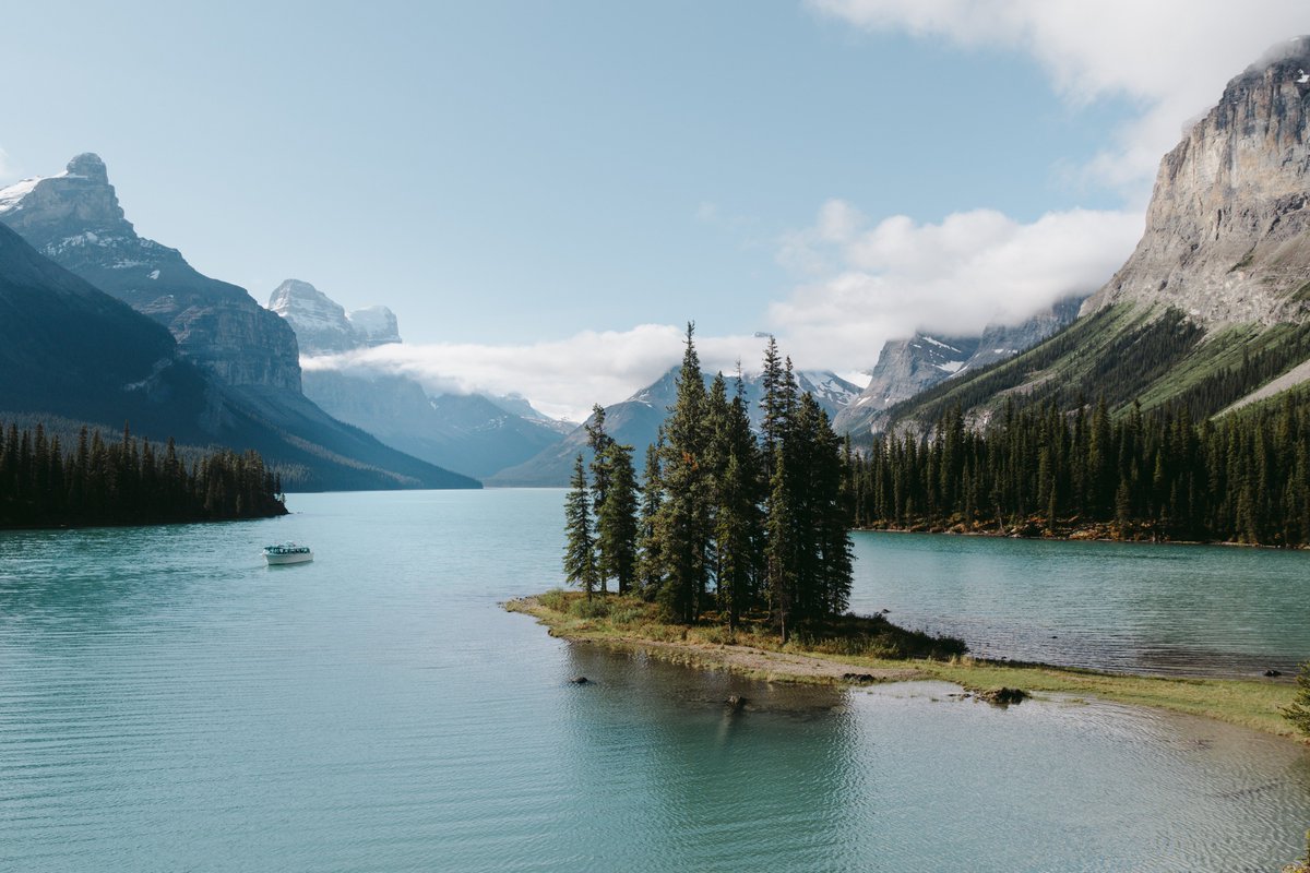 ExploreCanada's tweet photo. RT @TourismJasper: Who's ready to visit the iconic Spirit Island? The Maligne Lake Boat Cruise is now open for the season! Want to learn more? Here are 10 fascinating facts about this jewel of the Rockies: https://t.co/L9gv4kXyTH

@PursuitCollectn https://t.co/lQwWuQXdQ6